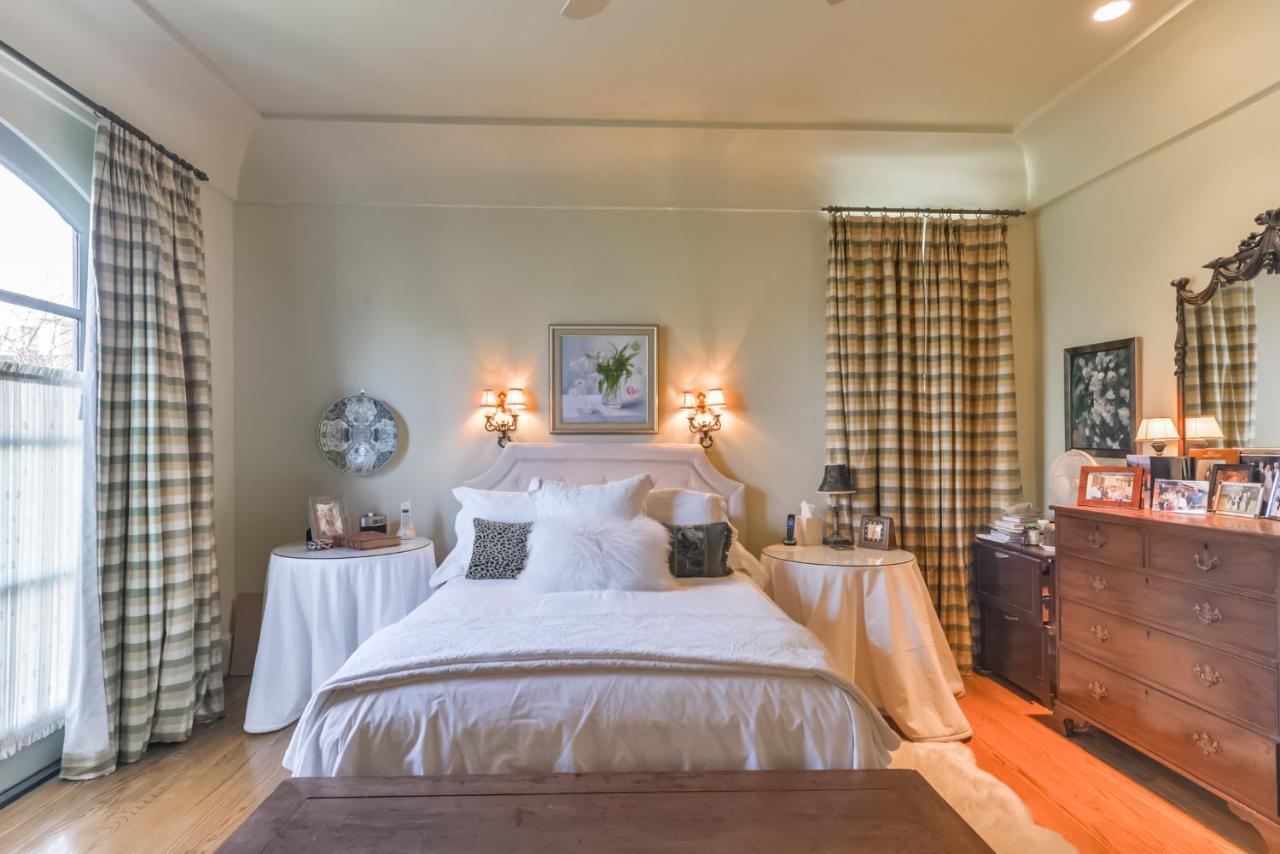 Elegant French Patio Home With Private Pool Χιούστον Εξωτερικό φωτογραφία